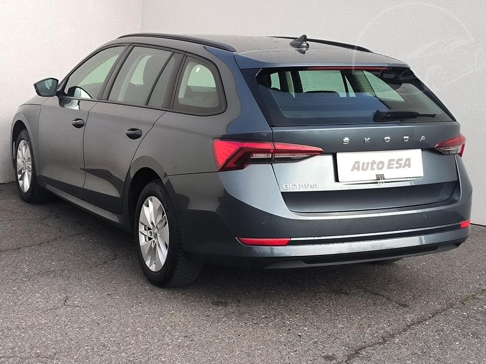 2021 Škoda OCTAVIA - 16