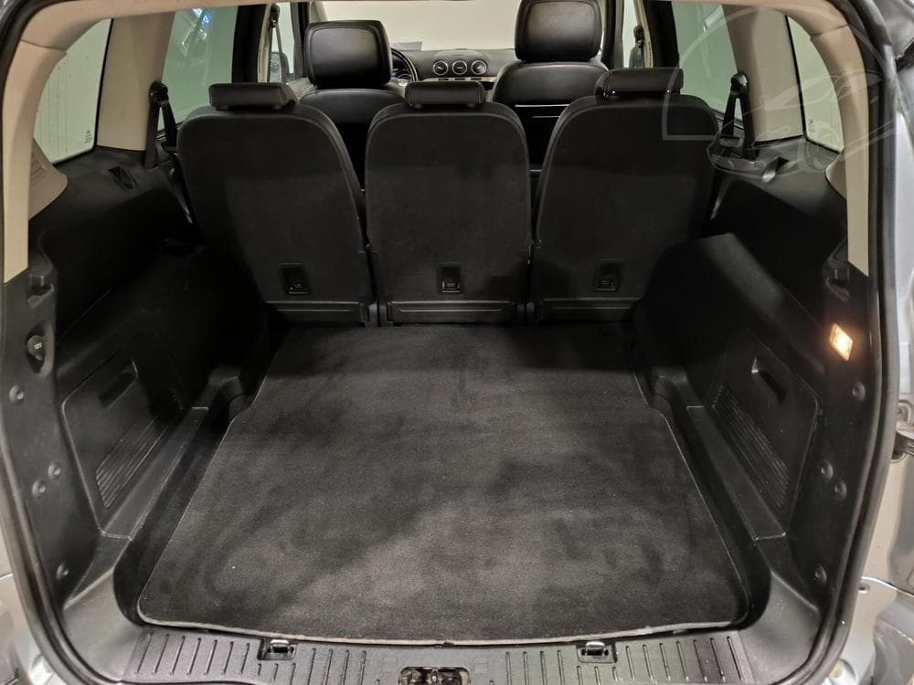 2011 Ford S-MAX - 7