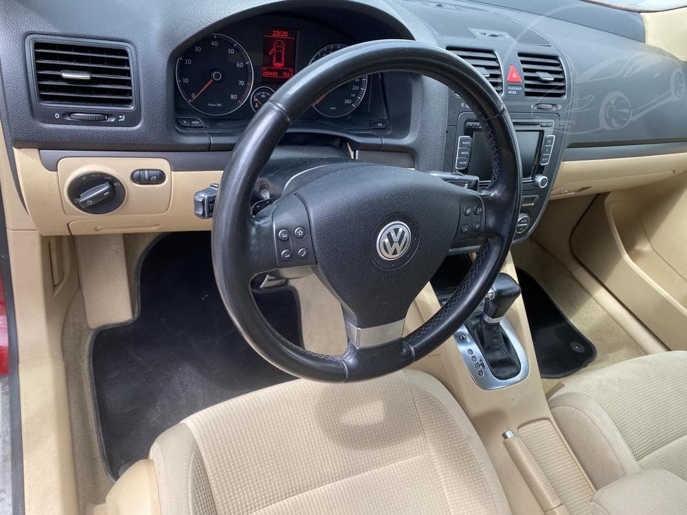 2009 Volkswagen GOLF - 12