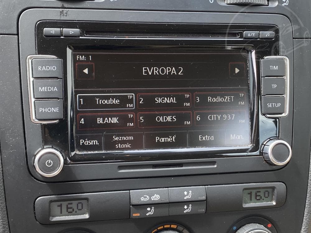 2009 Volkswagen GOLF - 16