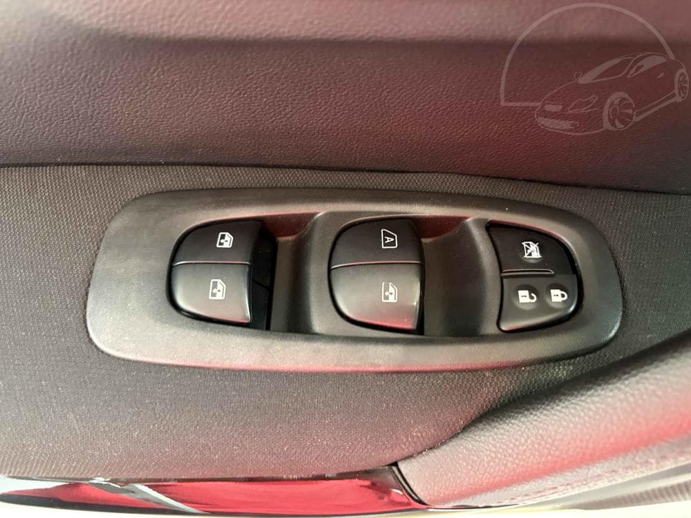 2015 Renault KADJAR - 12