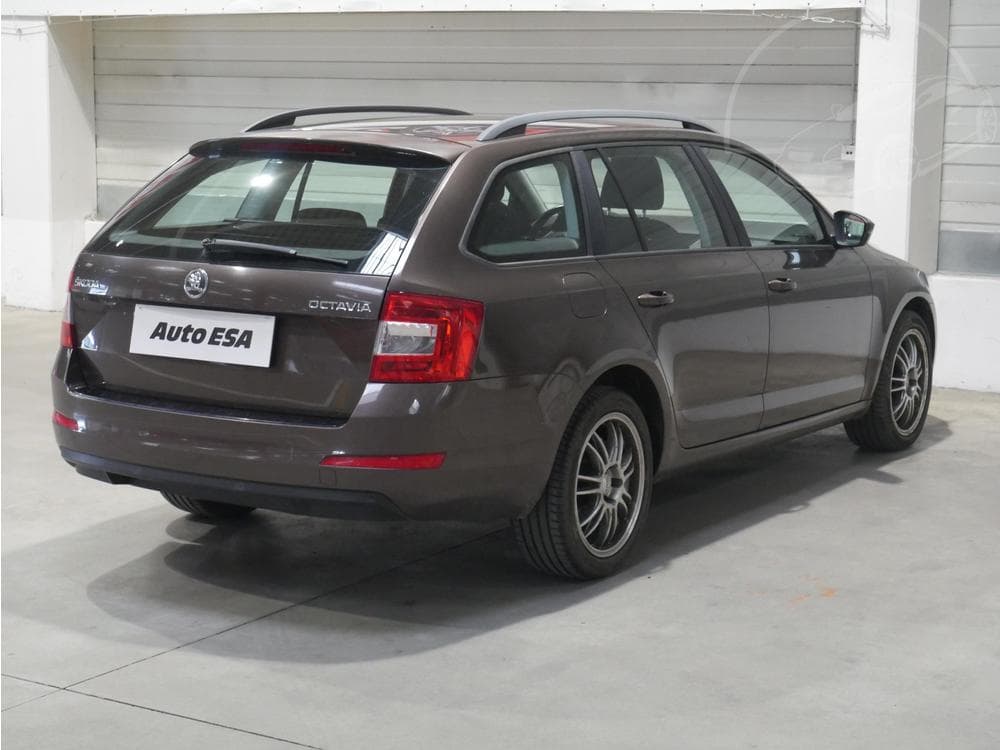 2014 Škoda OCTAVIA - 16