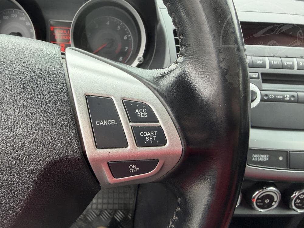 2011 Mitsubishi LANCER - 12