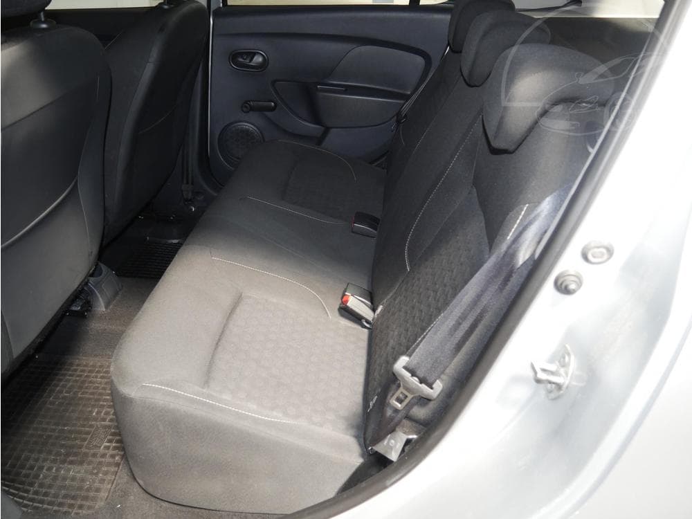2015 Dacia SANDERO - 10