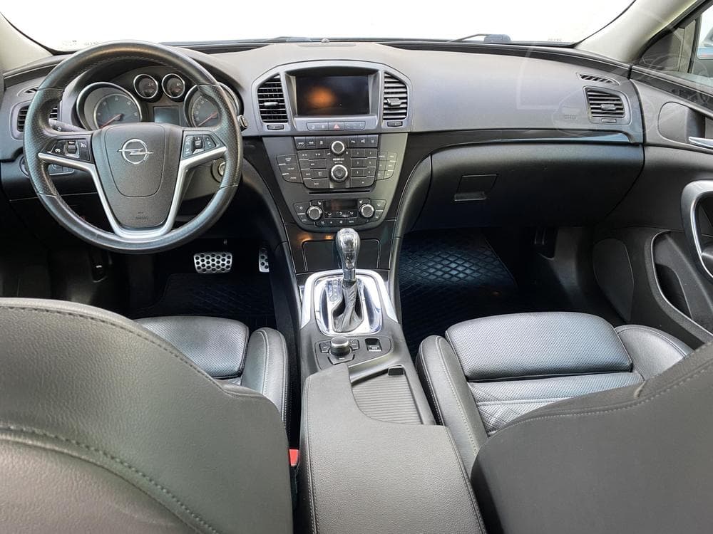 2011 Opel INSIGNIA - 8