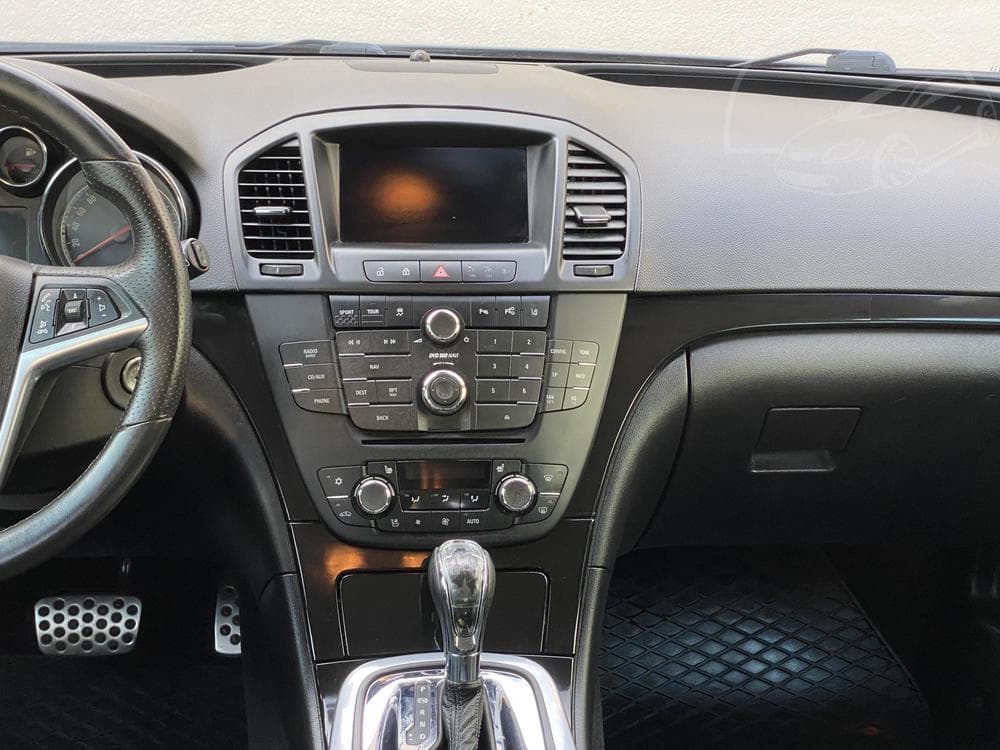 2011 Opel INSIGNIA - 9