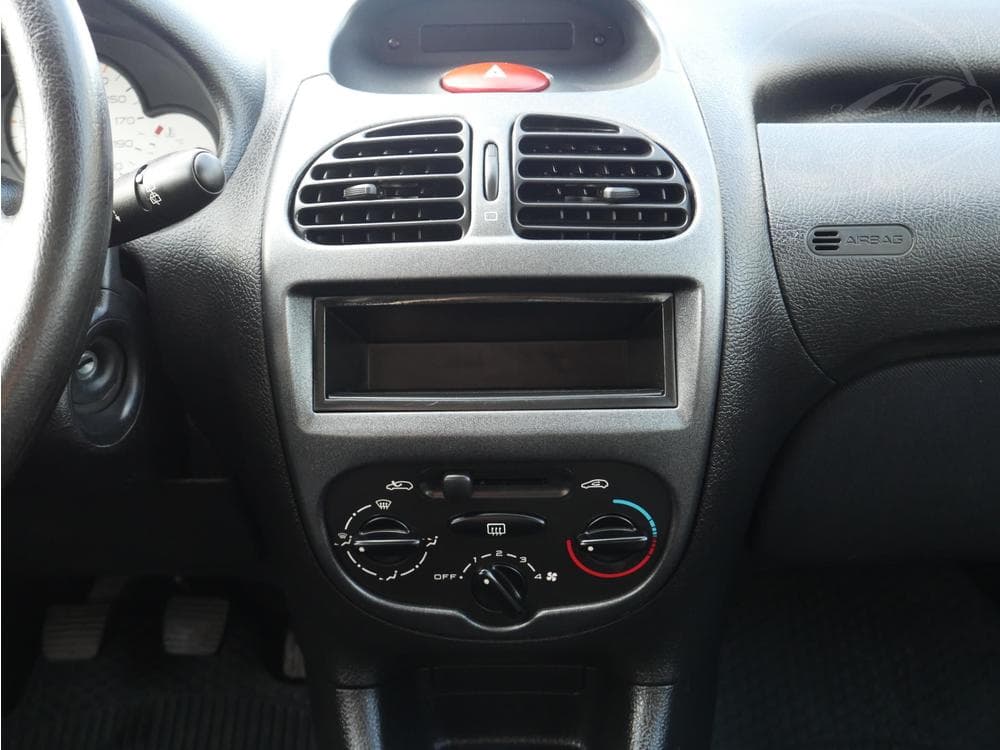 2004 Peugeot 206 - 11
