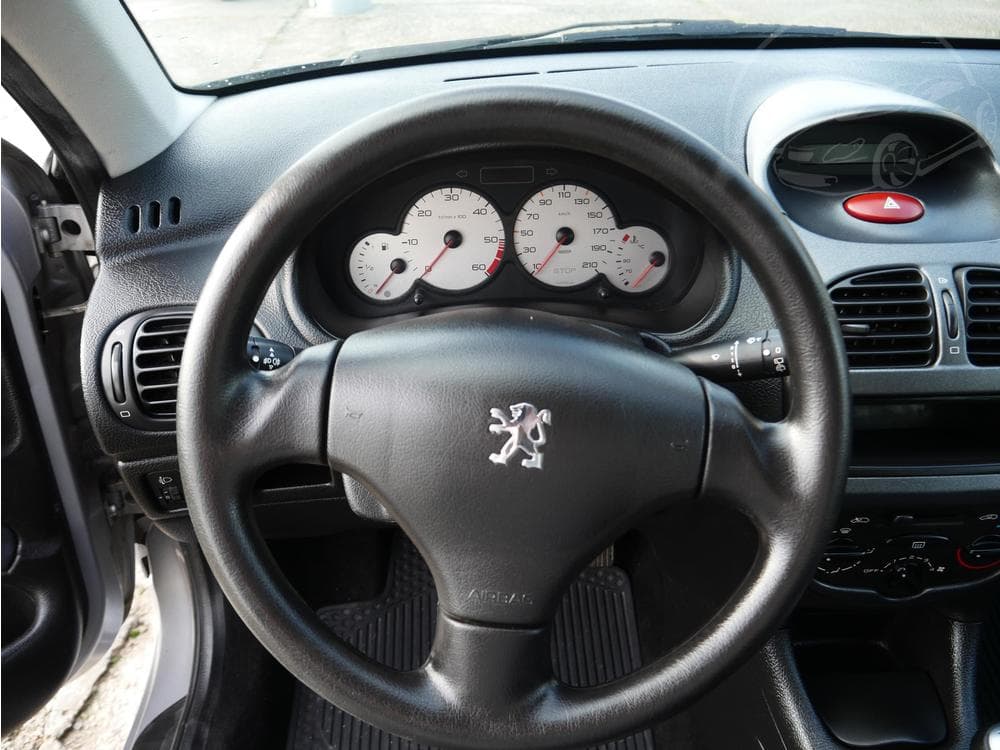 2004 Peugeot 206 - 13