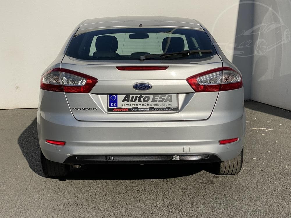 2011 Ford MONDEO - 9