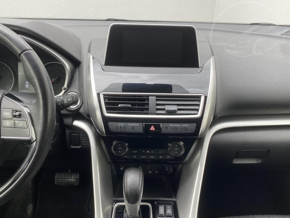 2018 Mitsubishi ECLIPSE - 12