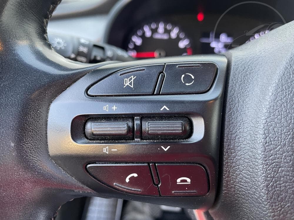 2017 Kia RIO - 14