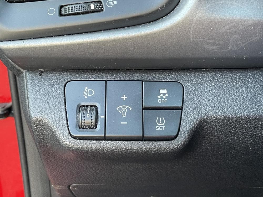 2017 Kia RIO - 18