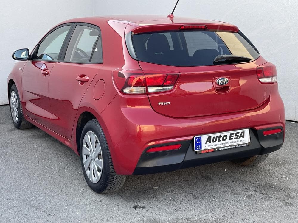 2017 Kia RIO - 6