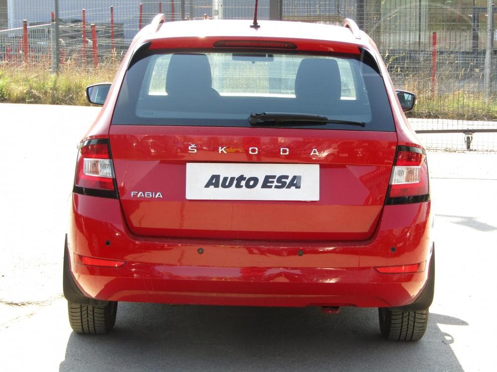 2020 Škoda FABIA - 21