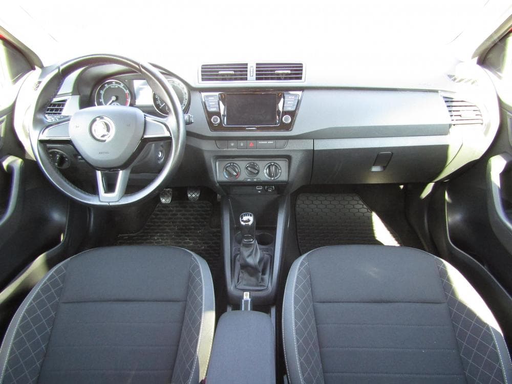 2020 Škoda FABIA - 36