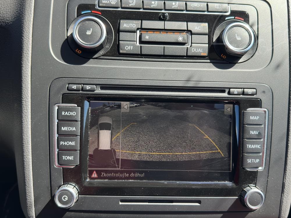 2011 Volkswagen TOURAN - 15