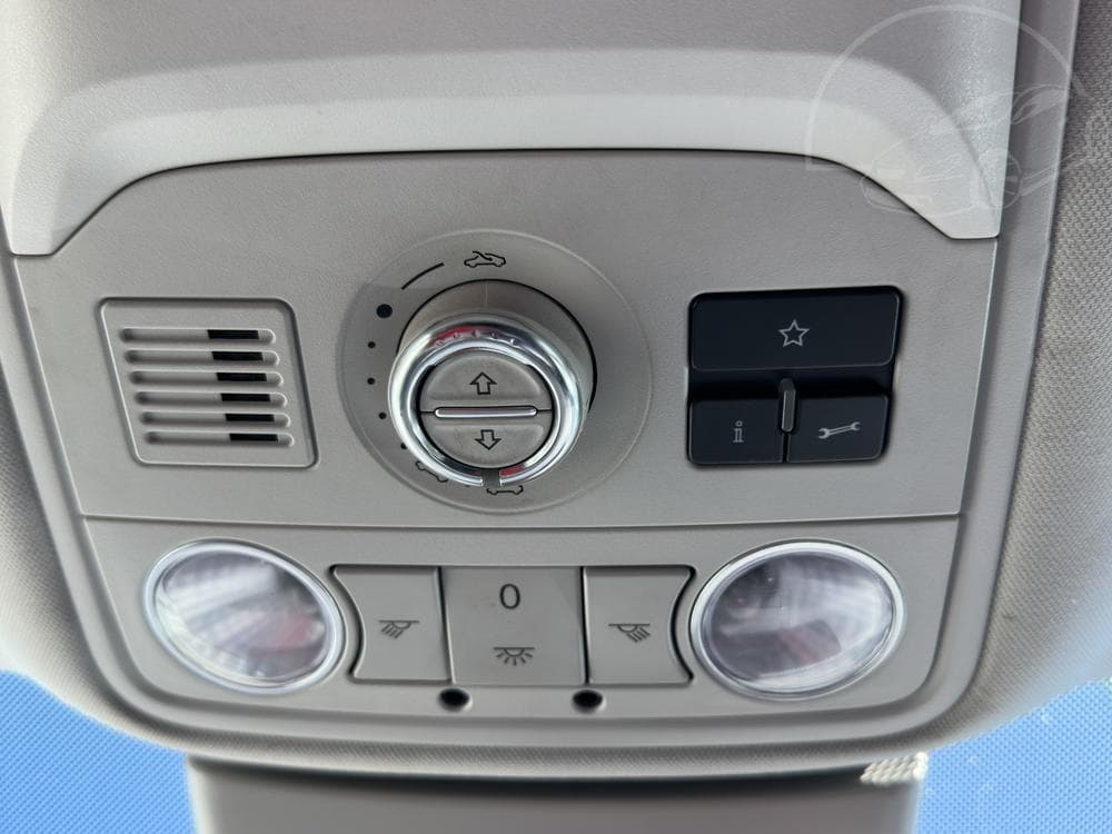 2011 Volkswagen TOURAN - 18