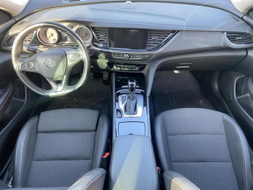 2018 Opel INSIGNIA - 12