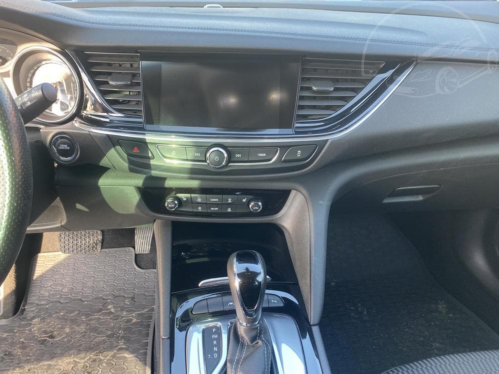 2018 Opel INSIGNIA - 16