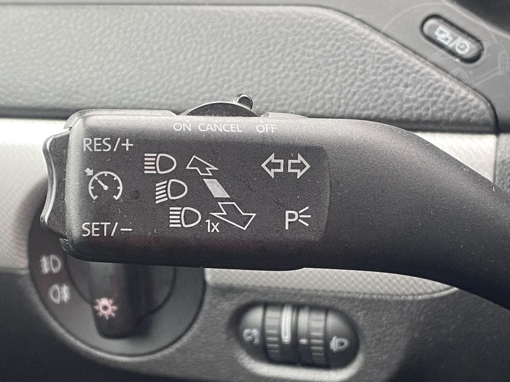 2013 Volkswagen JETTA - 13