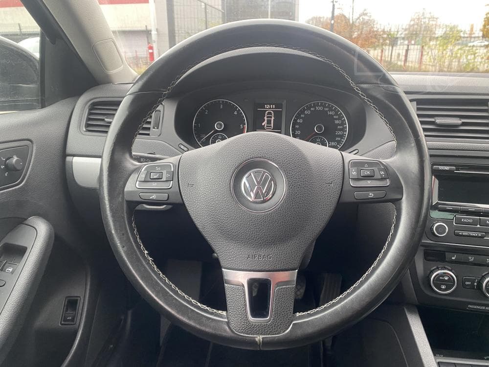 2013 Volkswagen JETTA - 14