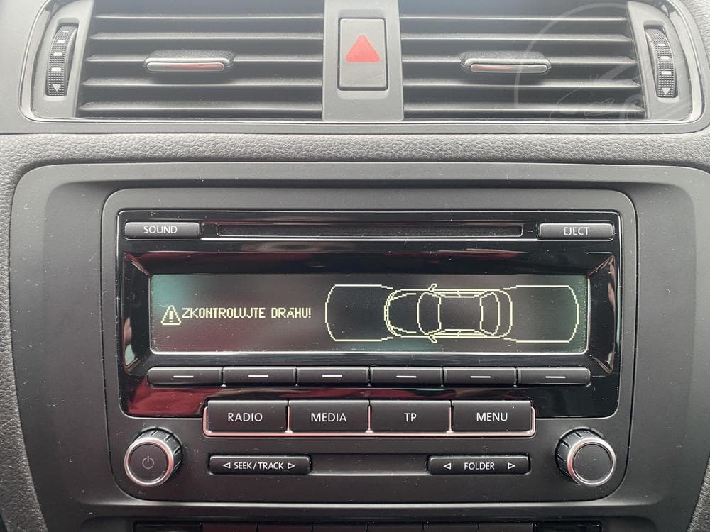 2013 Volkswagen JETTA - 16