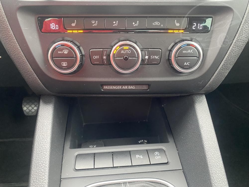 2013 Volkswagen JETTA - 18