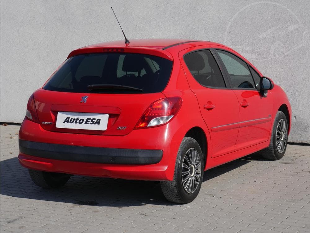 2012 Peugeot 207 - 4