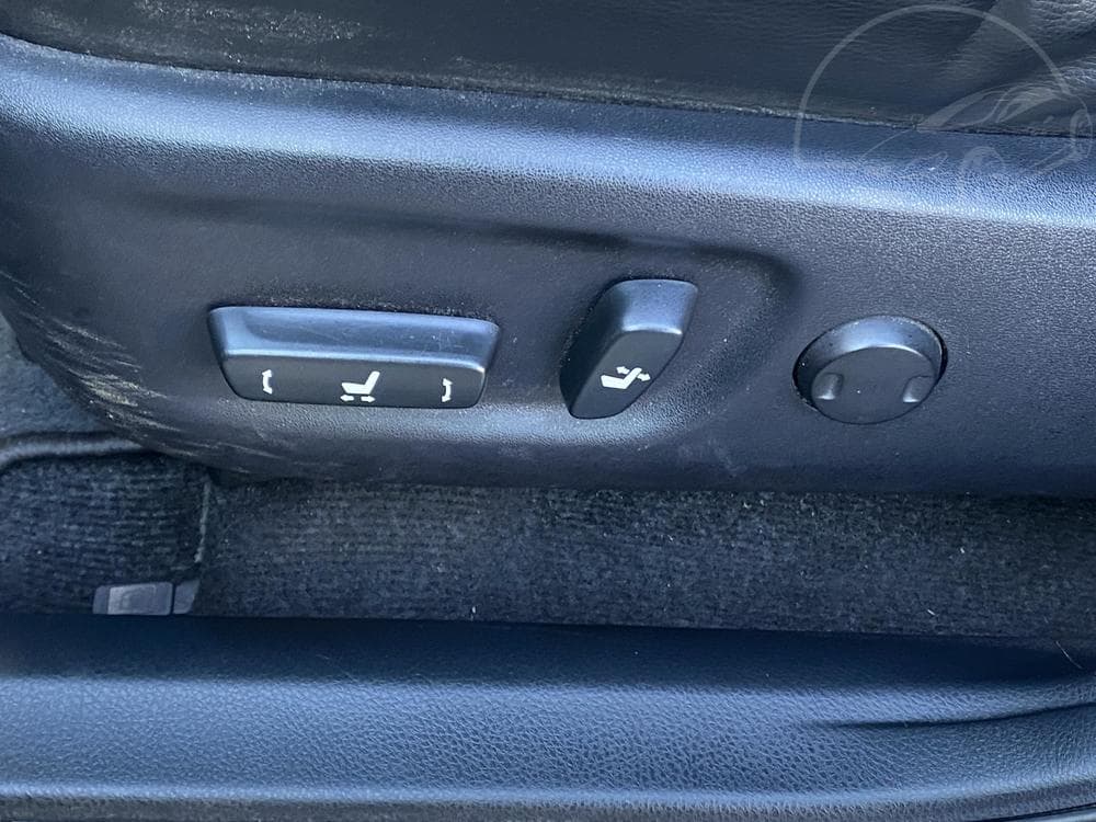 2013 Toyota RAV4 - 45