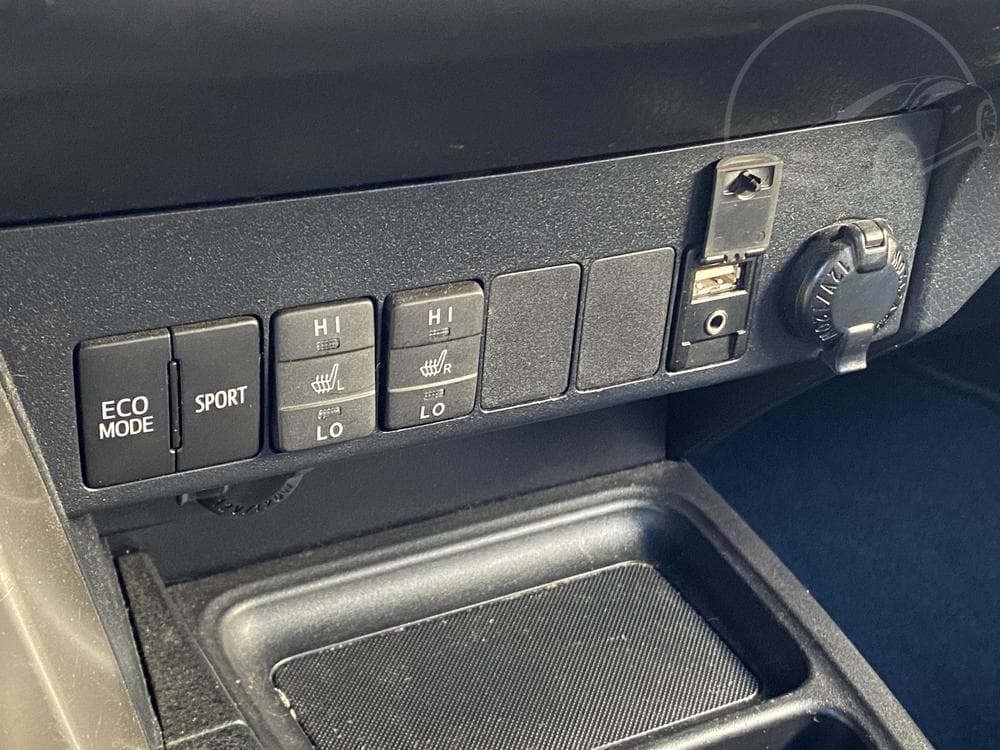 2013 Toyota RAV4 - 65