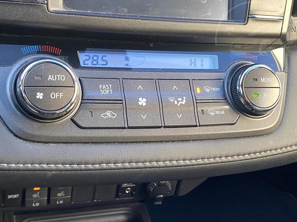 2013 Toyota RAV4 - 73