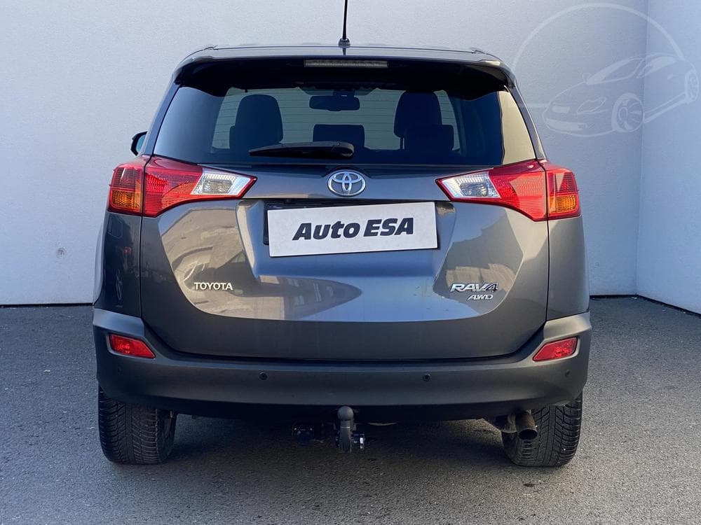 2013 Toyota RAV4 - 17