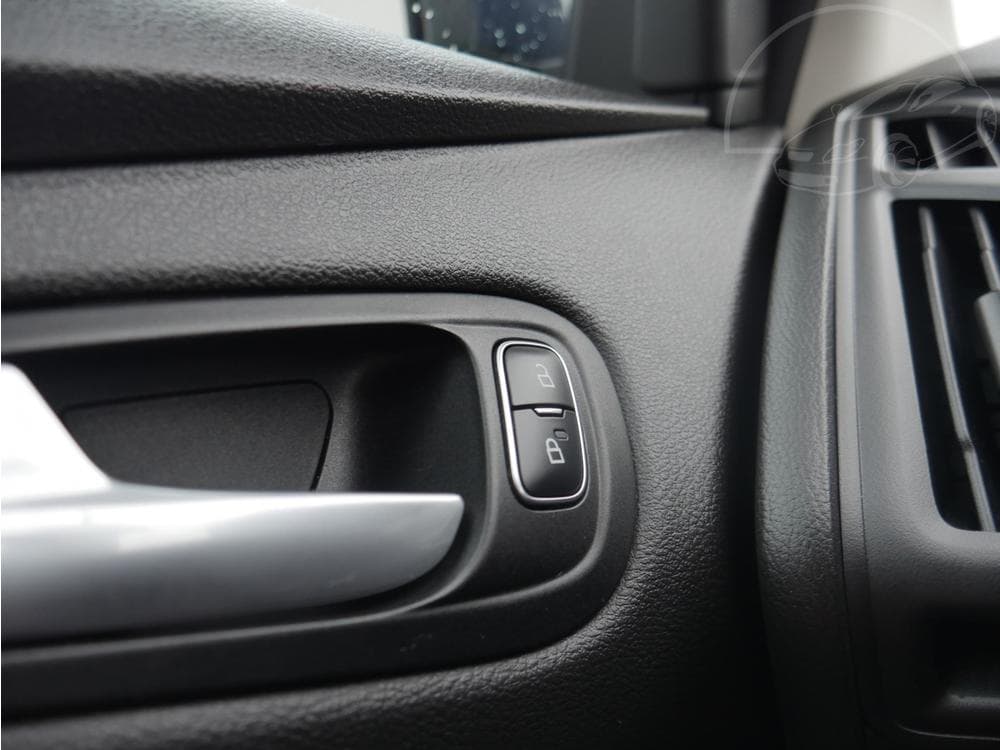 2016 Ford FOCUS - 49