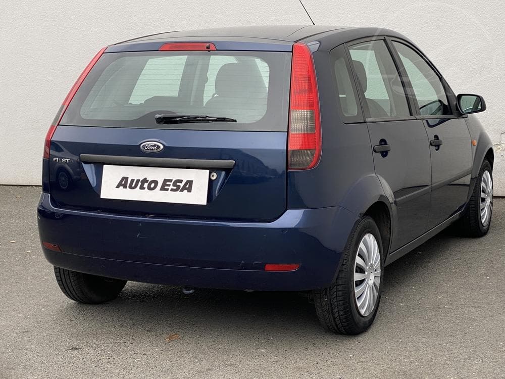2004 Ford FIESTA - 4