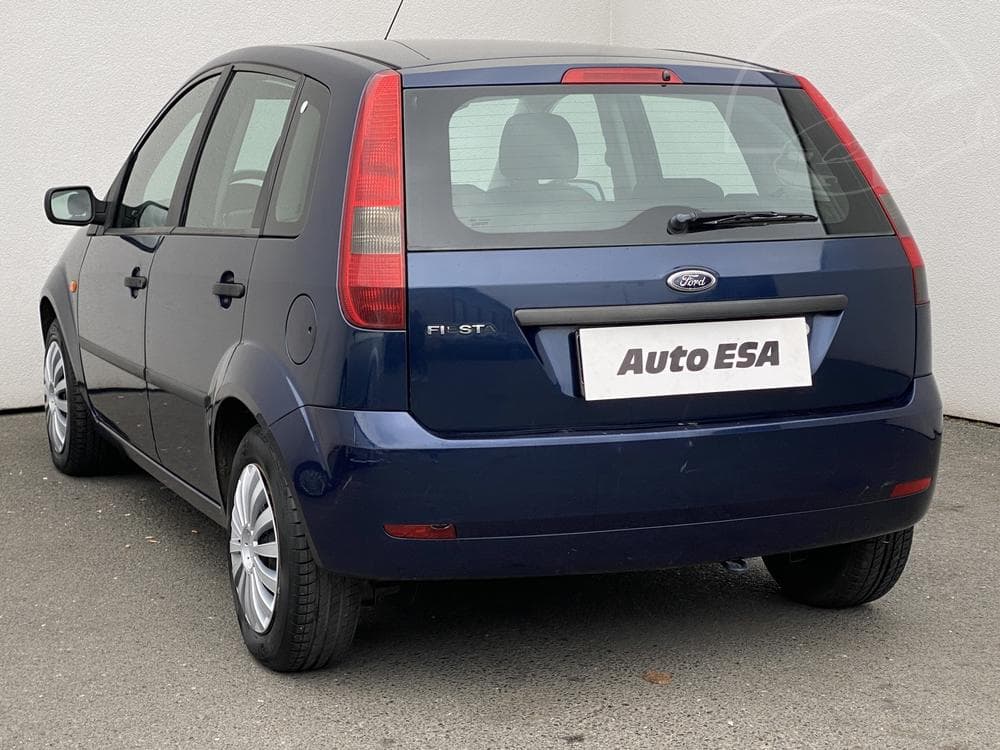 2004 Ford FIESTA - 6