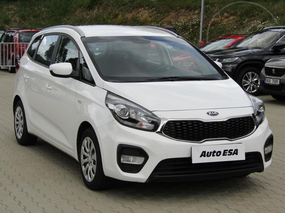 2017 Kia CARENS