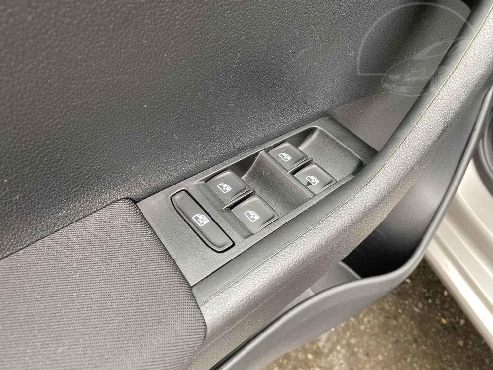 2017 Škoda FABIA - 13