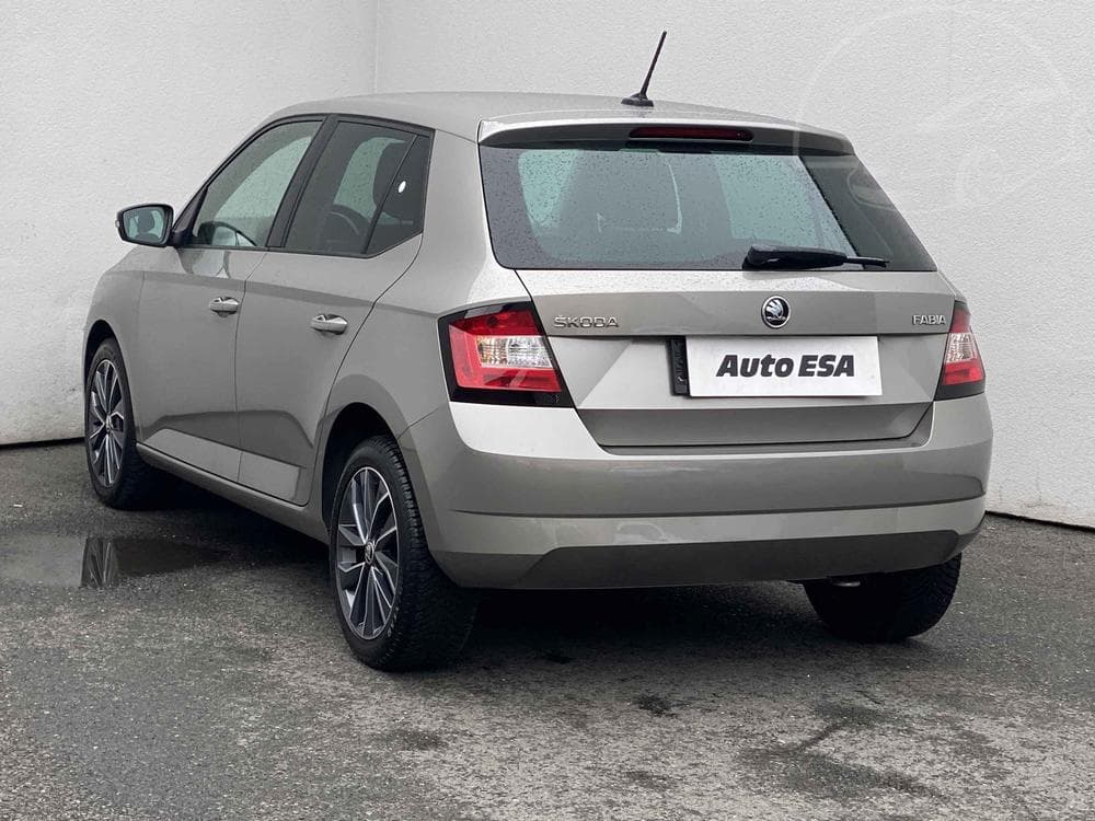 2017 Škoda FABIA - 6