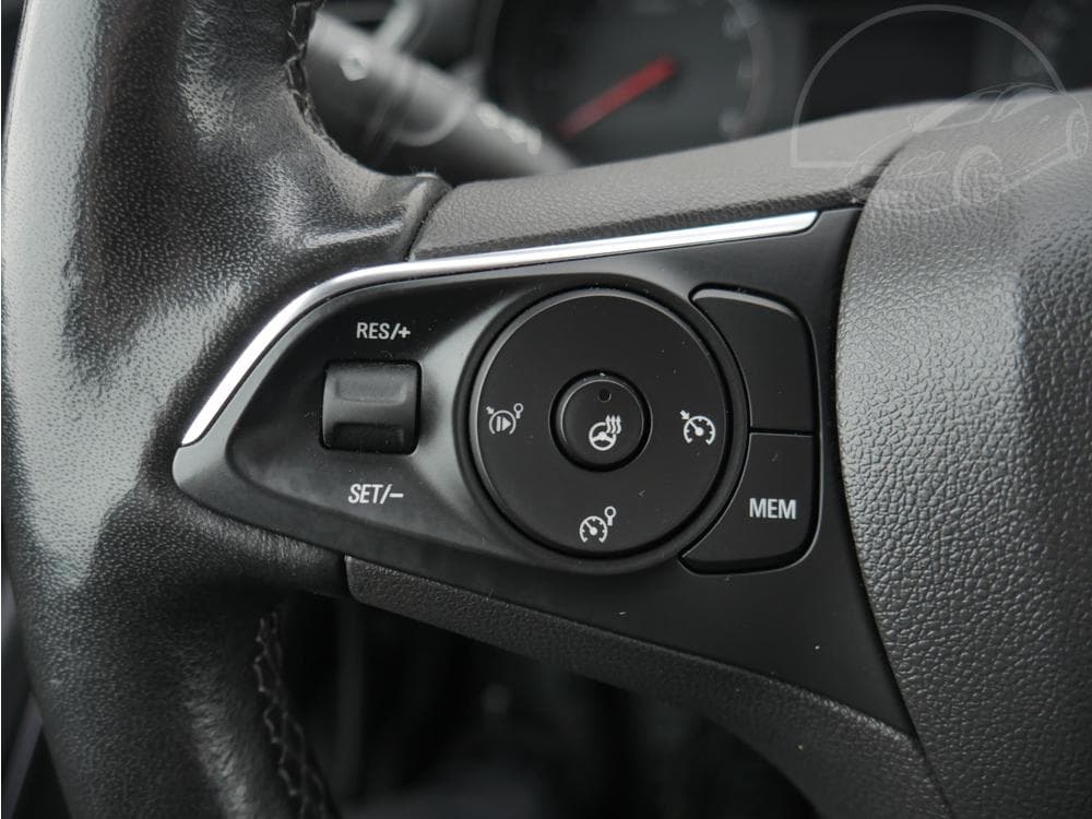 2023 Opel Crossland - 12