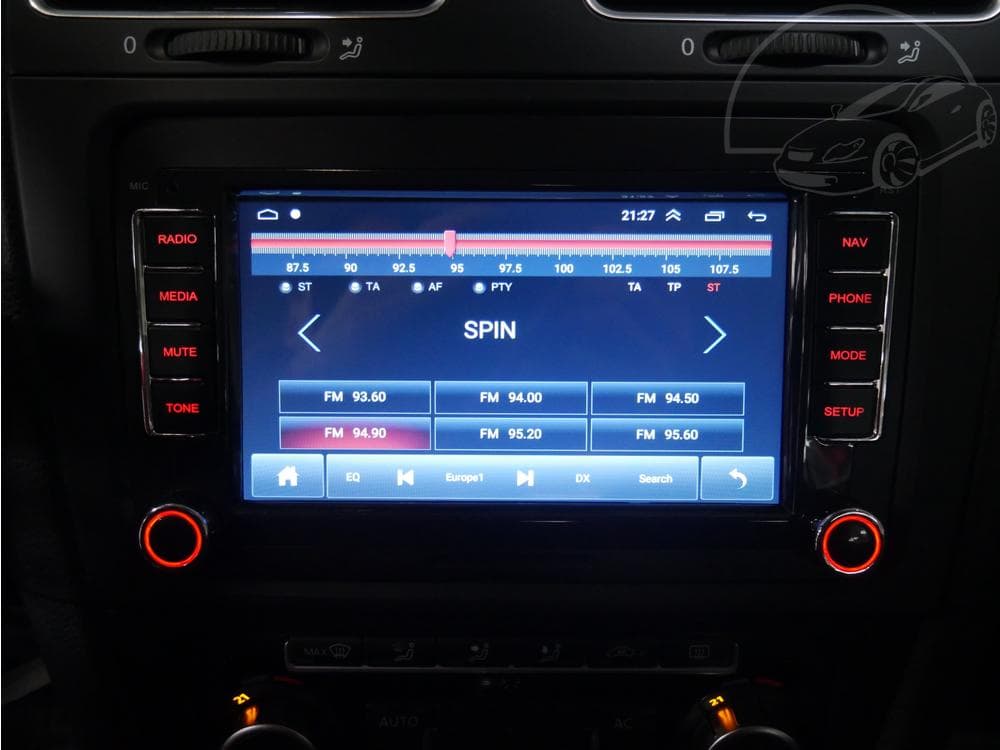 2010 Volkswagen GOLF - 12