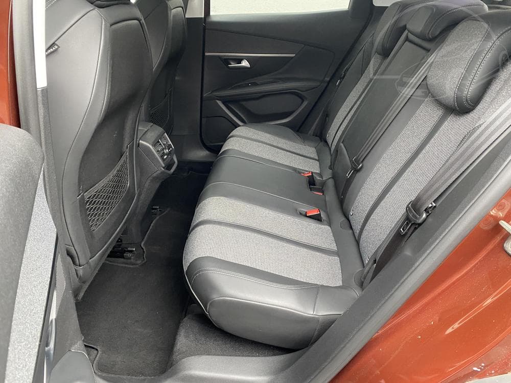 2019 Peugeot 3008 - 10