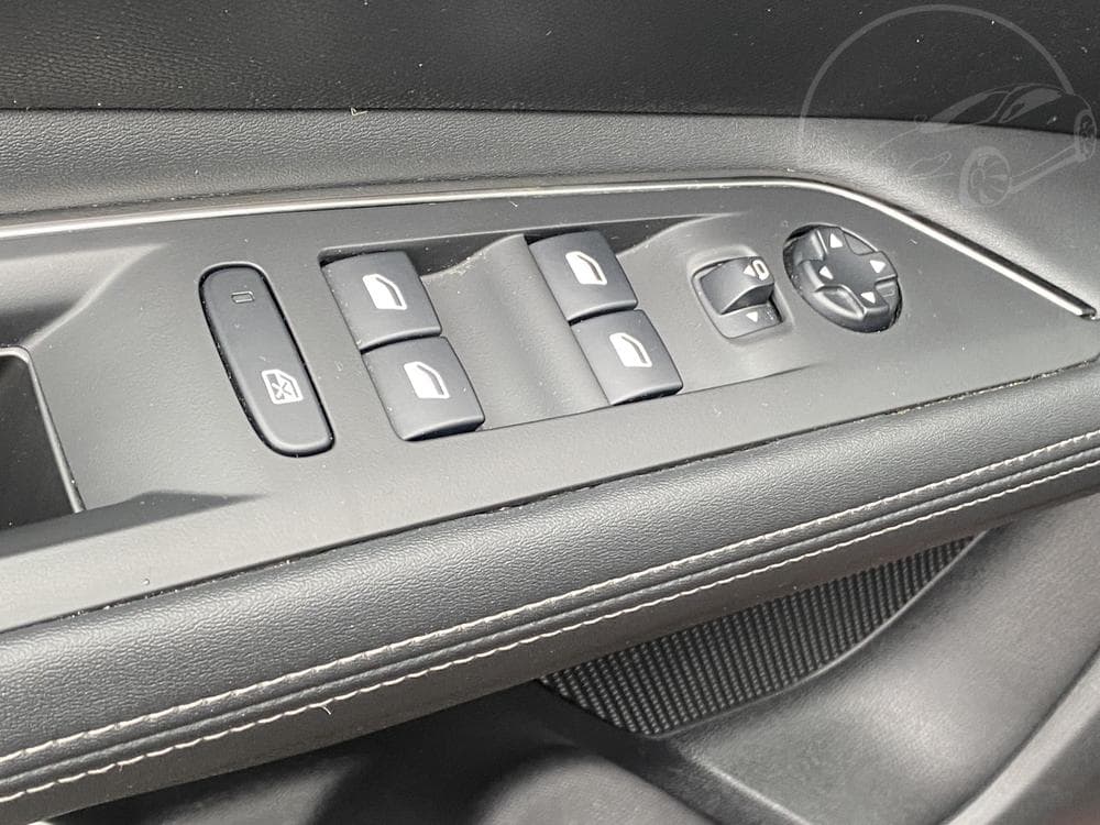 2019 Peugeot 3008 - 11