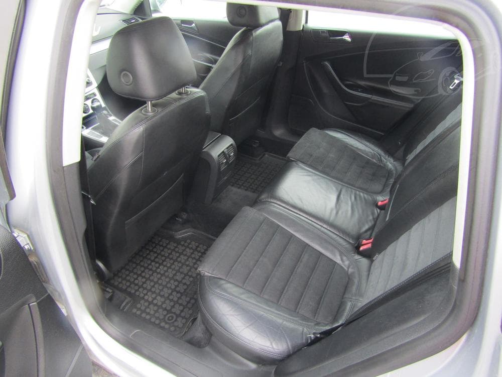 2008 Volkswagen PASSAT - 10