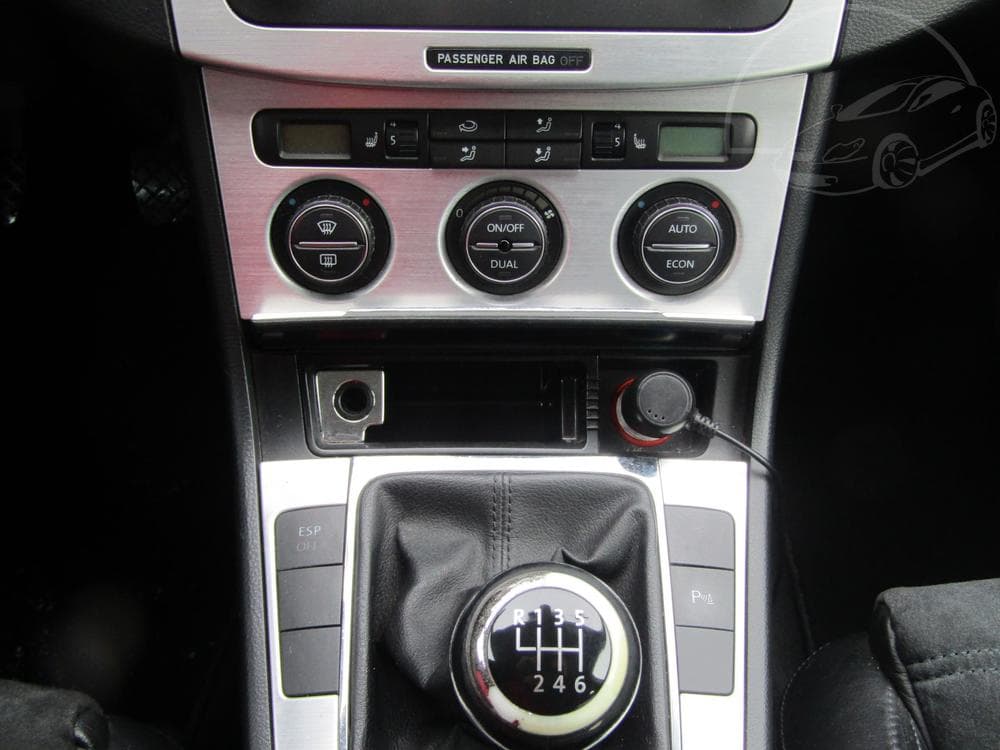2008 Volkswagen PASSAT - 14
