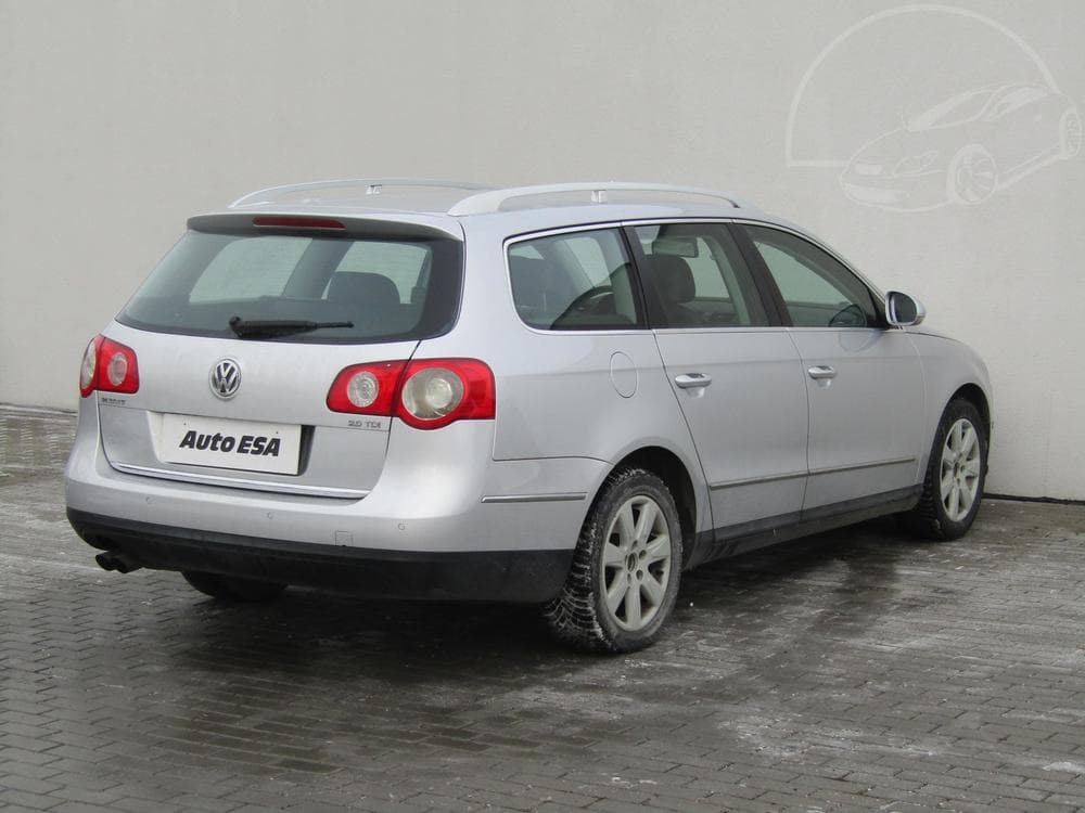 2008 Volkswagen PASSAT - 4