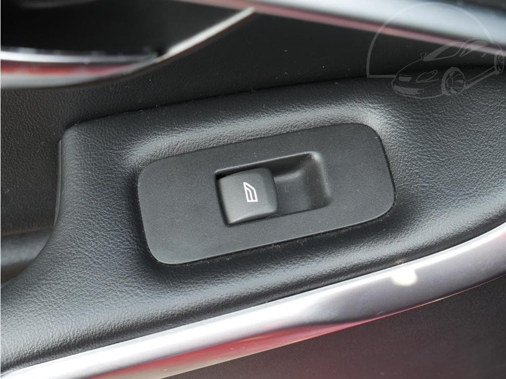 2015 Volvo V40 - 34