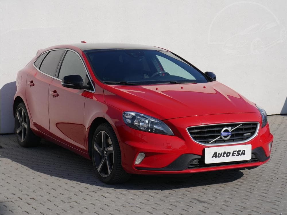 2015 Volvo V40
