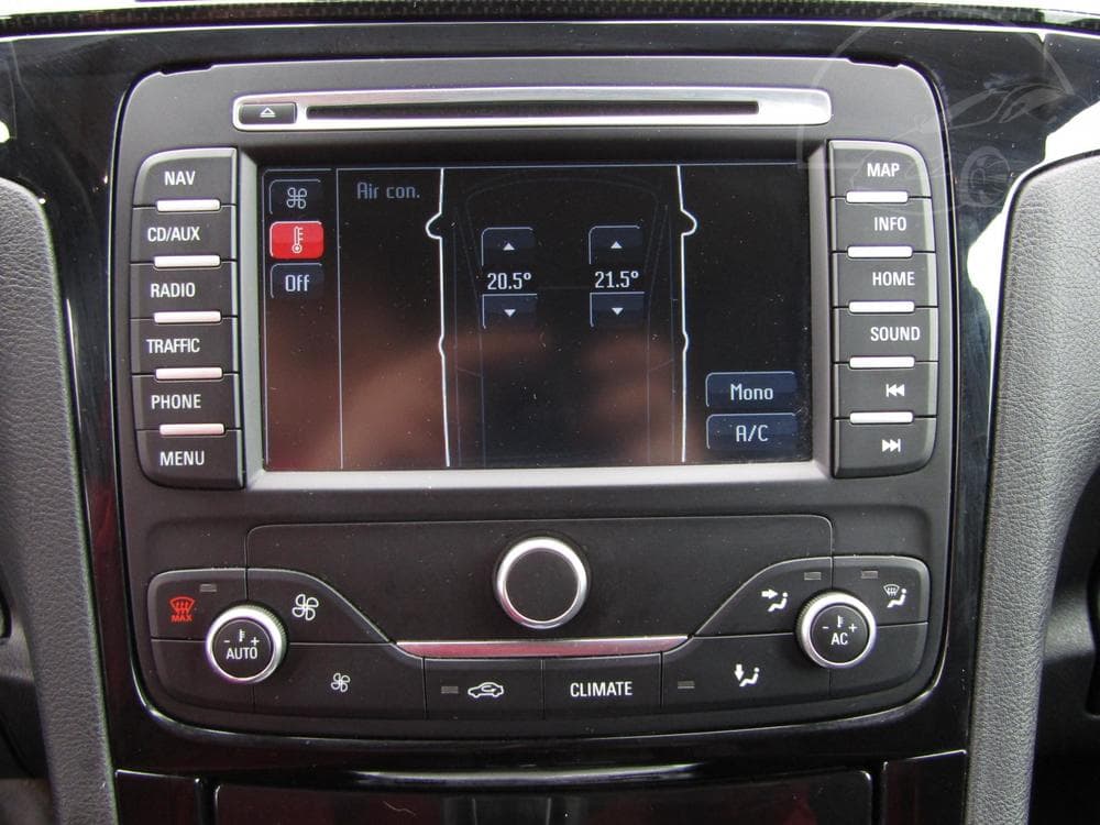 2011 Ford S-MAX - 43