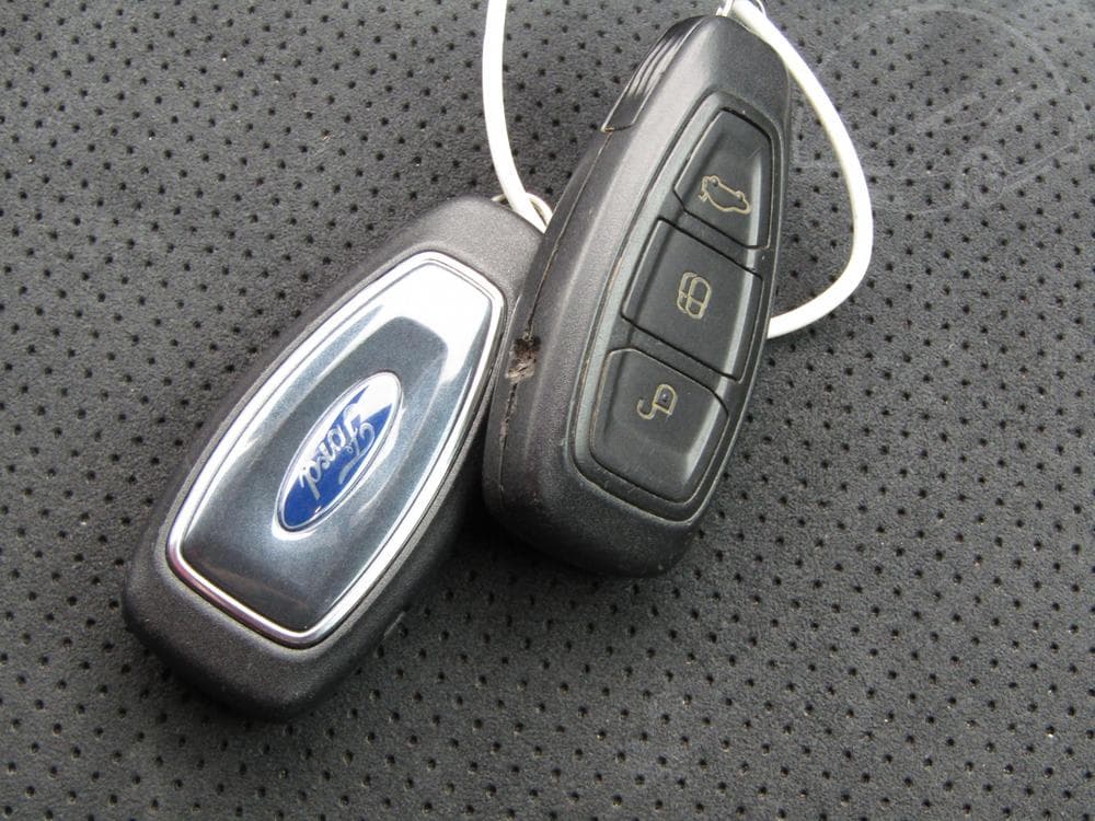 2011 Ford S-MAX - 55