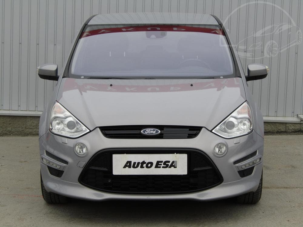 2011 Ford S-MAX - 4